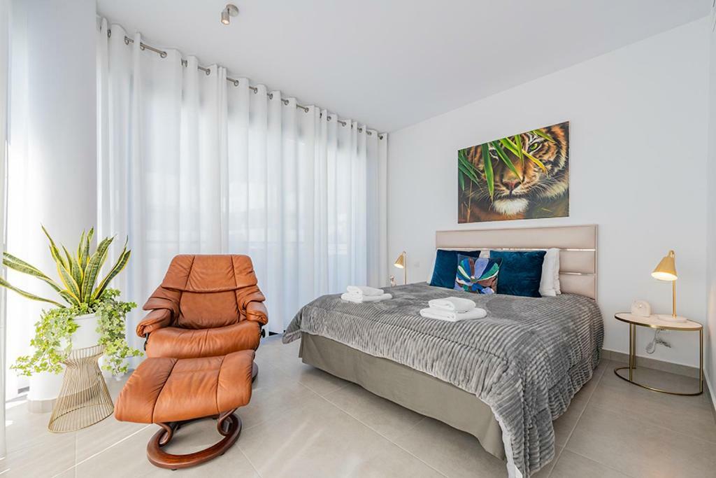 Stylish Villa 2018,Pool,3B.R.Wifi,Netflix San Fulgencio Exteriör bild